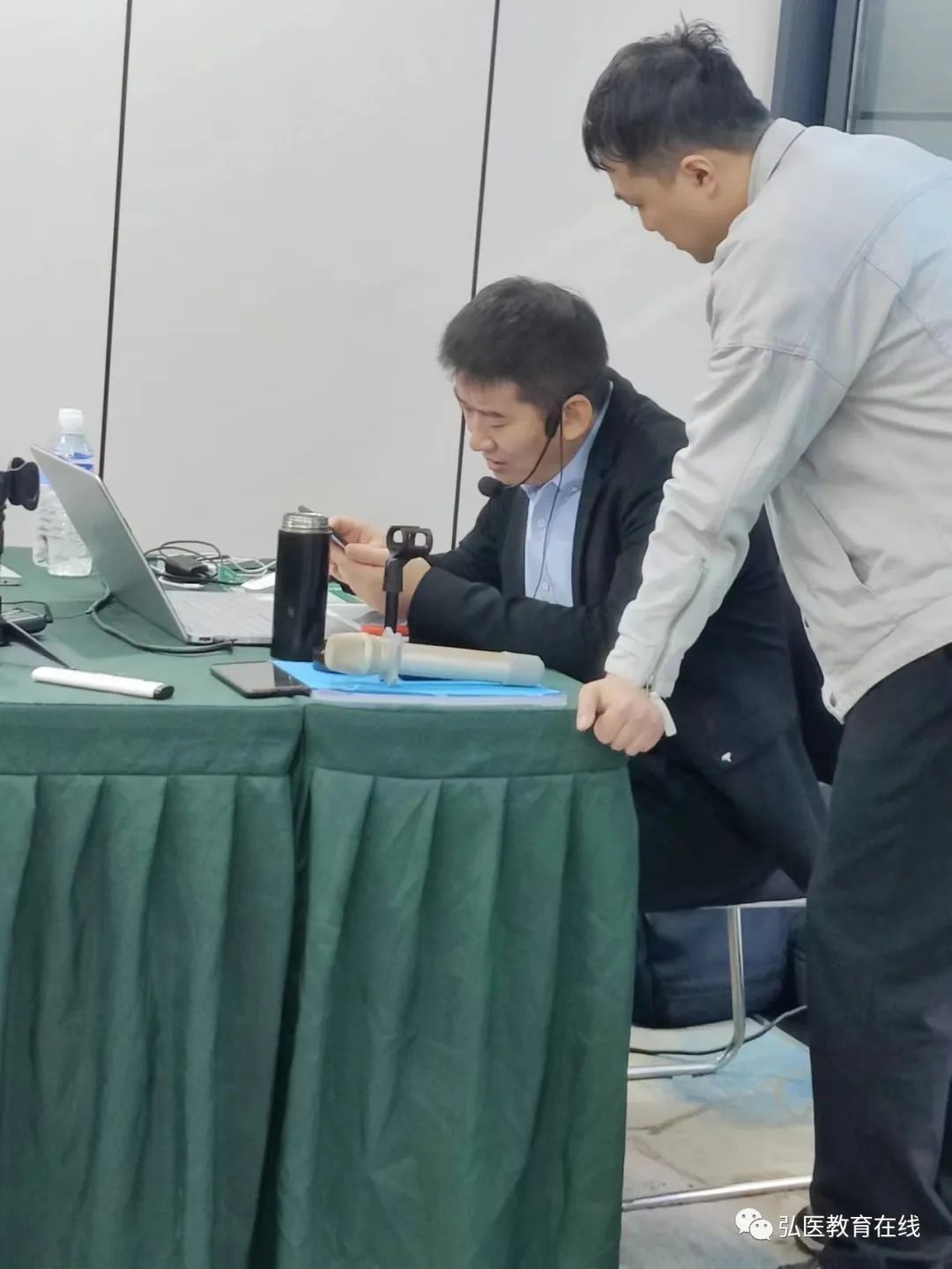 懷化弘醫(yī)教育服務有限公司,銀成醫(yī)考,銀成學校,湖南臨床醫(yī)師考試服務,湖南執(zhí)業(yè)藥師考試服務 懷化弘醫(yī)教育服務有限公司,銀成醫(yī)考,銀成學校,湖南臨床醫(yī)師考試服務,湖南執(zhí)業(yè)藥師考試服務